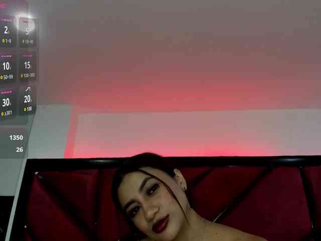 AlinaMontero webcam