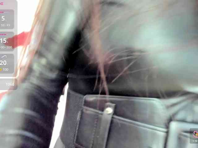 AlinaMontero webcam
