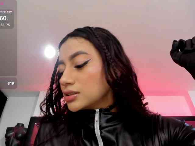 AlinaMontero webcam