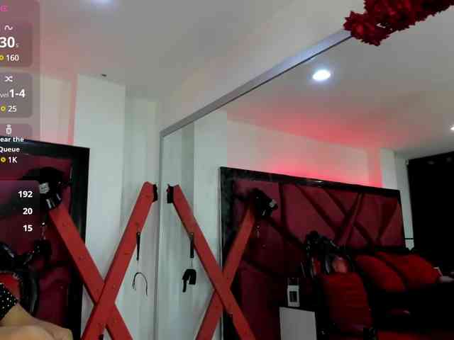 AlinaMontero webcam