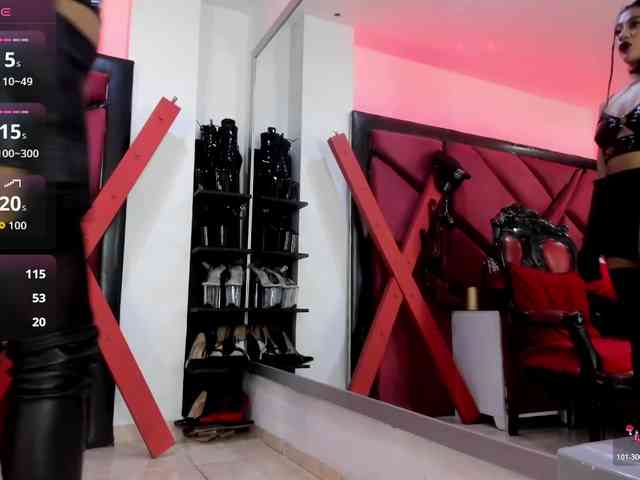 AlinaMontero webcam