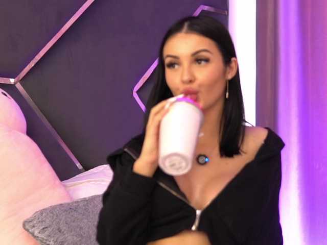 LilaRosie's BongaCams show and profile