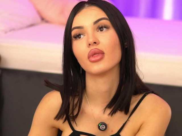 LilaRosie's BongaCams show and profile