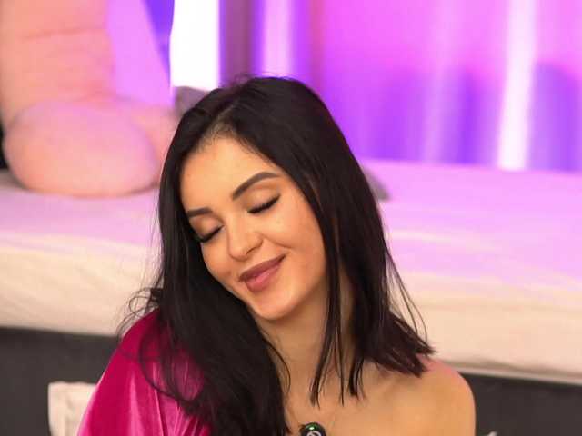 LilaRosie's BongaCams show and profile