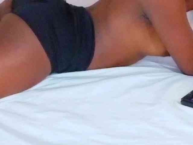 lovely-candy18 webcam
