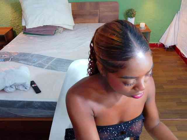 lovely-candy18 webcam