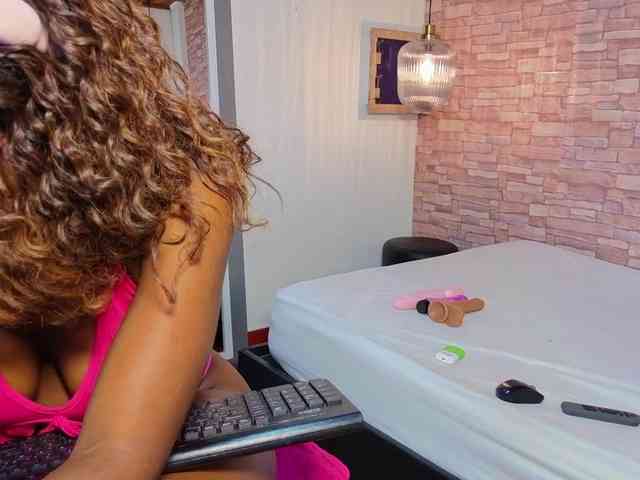 choco-priincess18 webcam