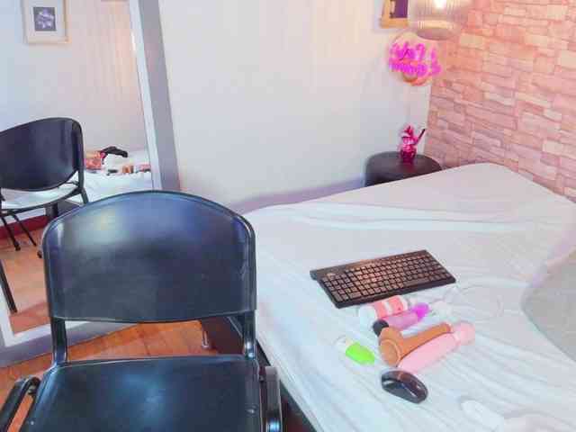 choco-priincess18 webcam