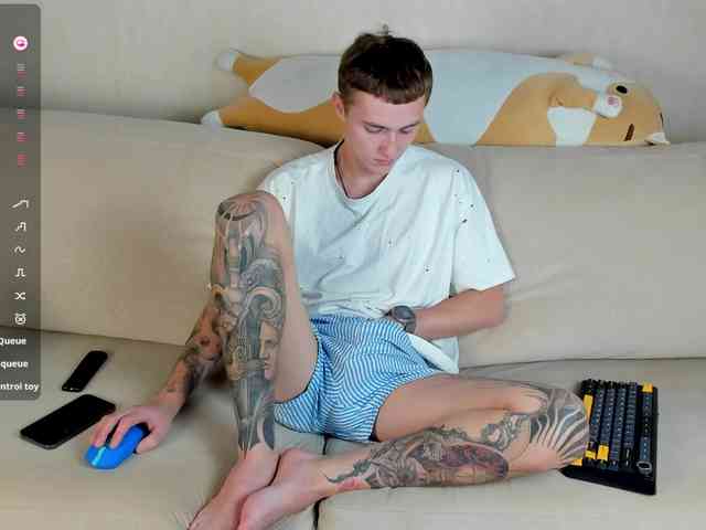 crazybottom24 crazybottom24