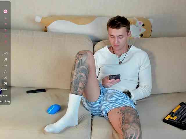 crazybottom24 crazybottom24