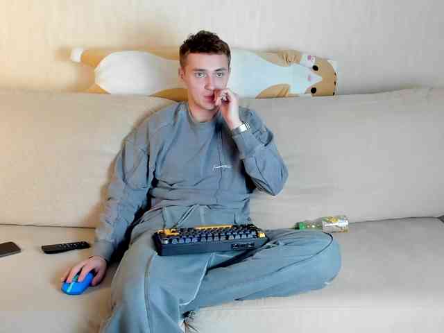 crazybottom24 crazybottom24