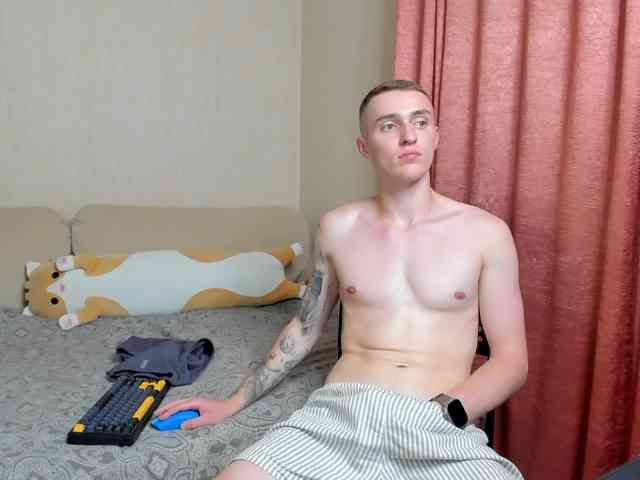 crazybottom24