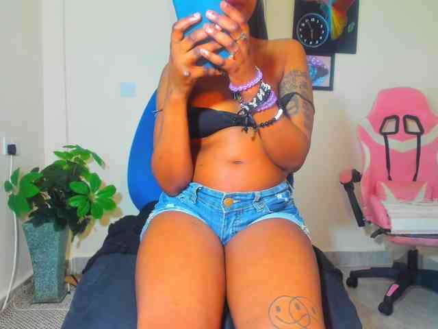 sweetlydia webcam