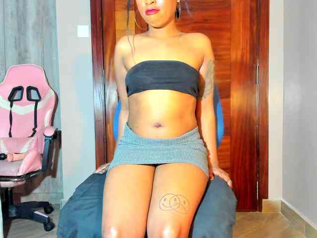 sweetlydia Live Webcam on BongaCams