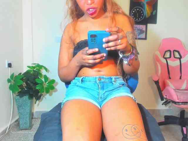 sweetlydia webcam