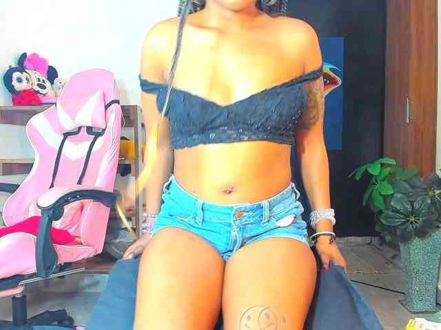 sweetlydia webcam