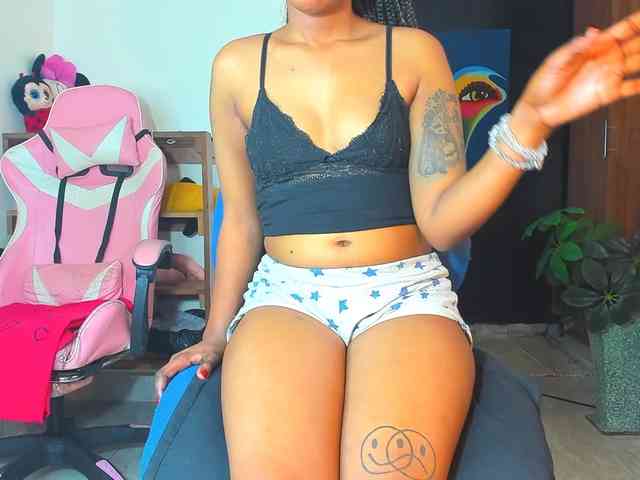 sweetlydia webcam