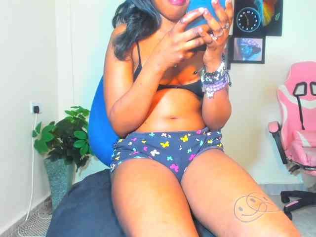 sweetlydia webcam