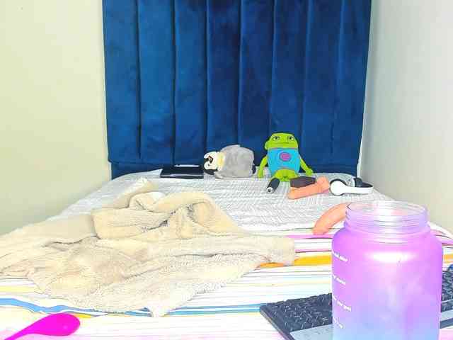 sweetlydia webcam