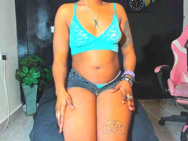 sweetlydia webcam