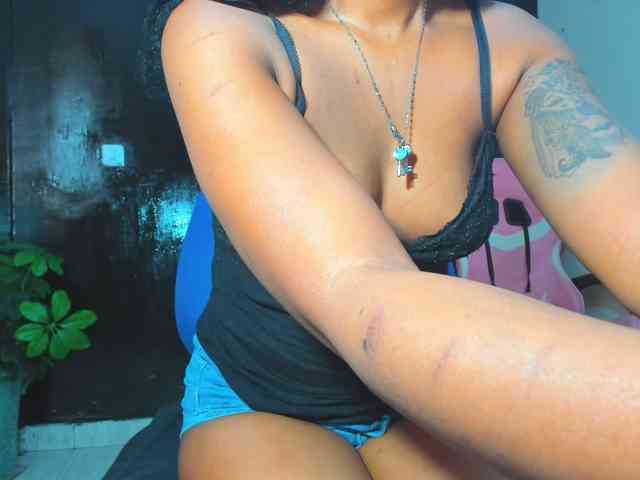 sweetlydia webcam