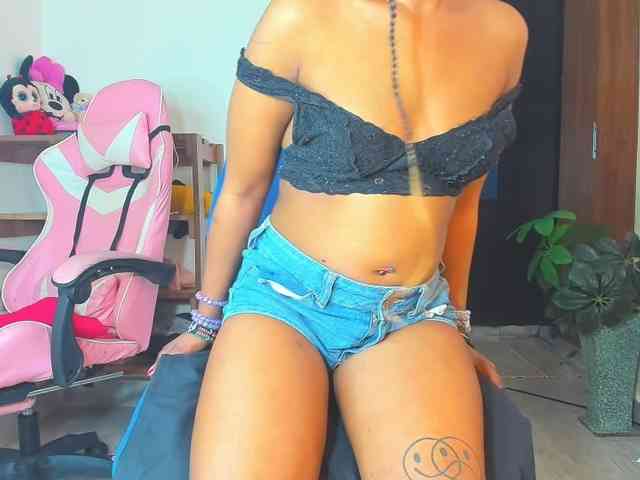 sweetlydia webcam