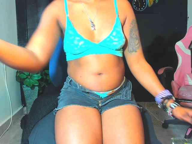 sweetlydia webcam