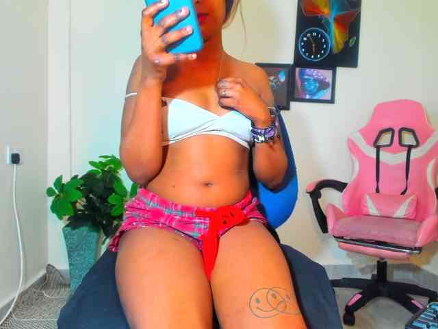 sweetlydia webcam