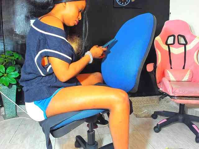 sweetlydia webcam