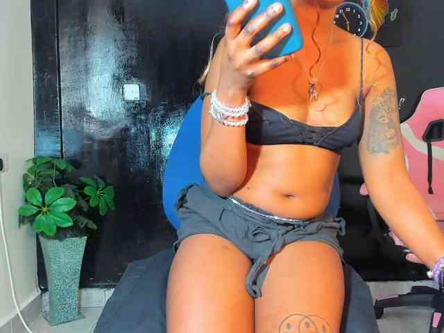 sweetlydia webcam