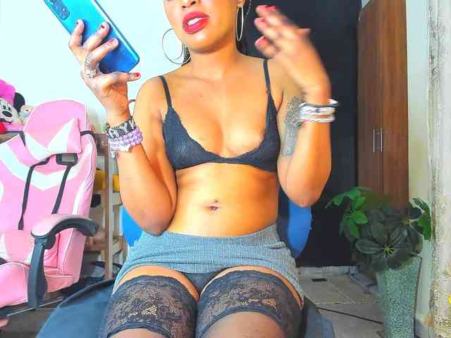 sweetlydia webcam