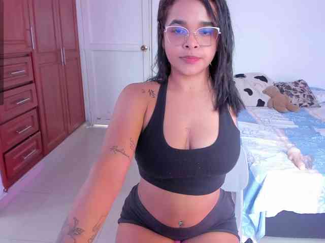 Tatiana25 webcam