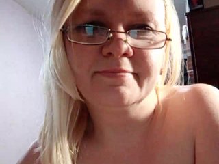 -WhiteQueen- Porn Show