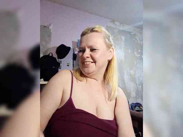 -WhiteQueen- webcam
