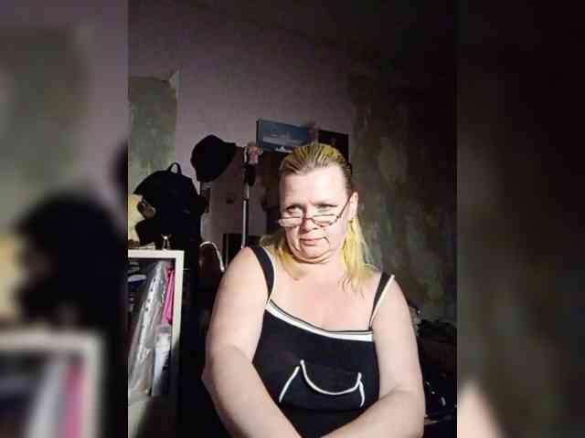-WhiteQueen- webcam