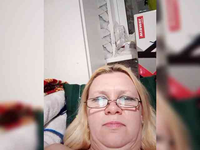 -WhiteQueen- webcam