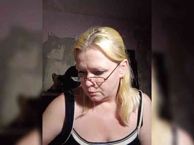 -WhiteQueen- webcam