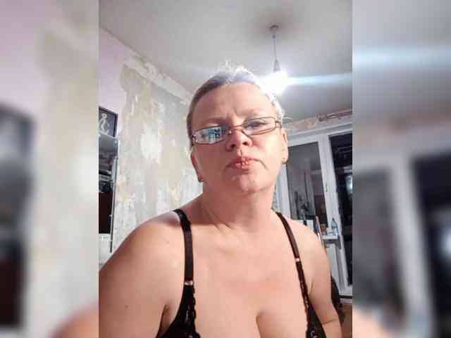 -WhiteQueen- webcam