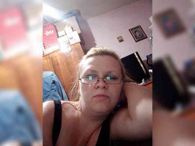 -WhiteQueen- webcam