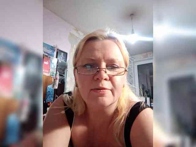 -WhiteQueen- webcam