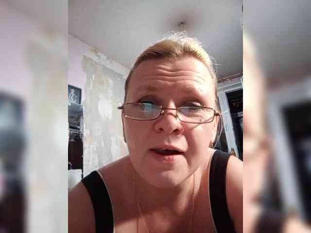 -WhiteQueen- webcam