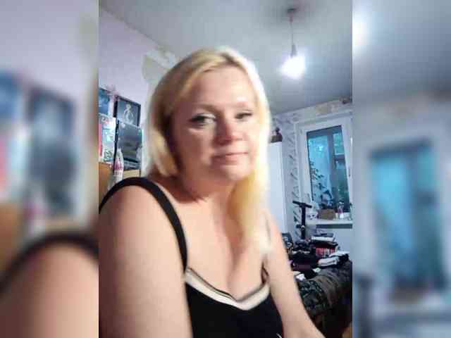 -WhiteQueen- webcam