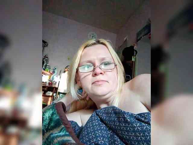 -WhiteQueen- webcam