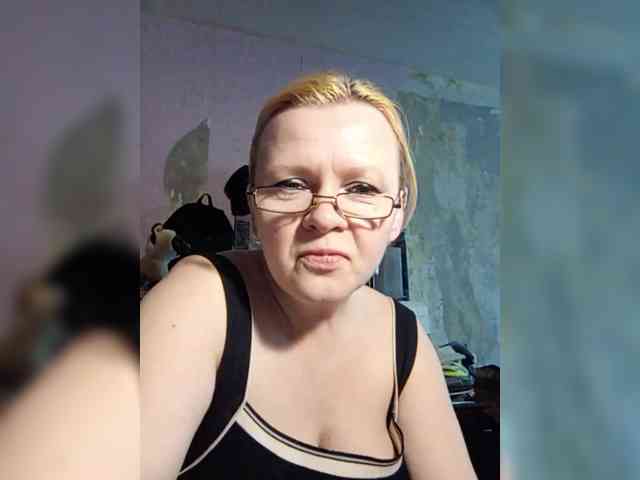 -WhiteQueen- webcam