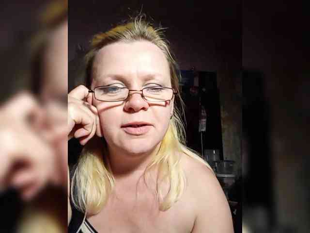 -WhiteQueen- webcam