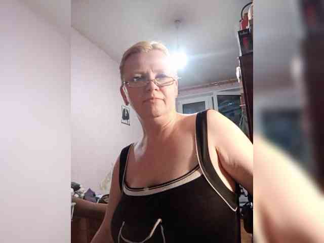 -WhiteQueen- webcam