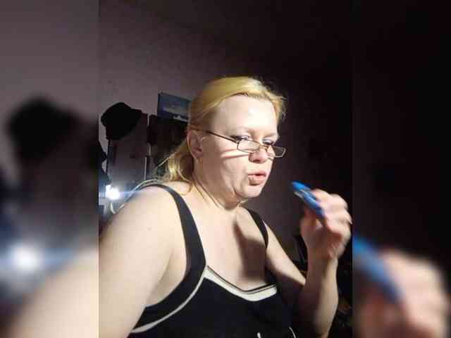 -WhiteQueen- webcam