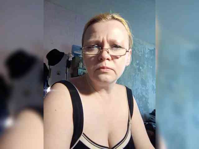 -WhiteQueen- webcam