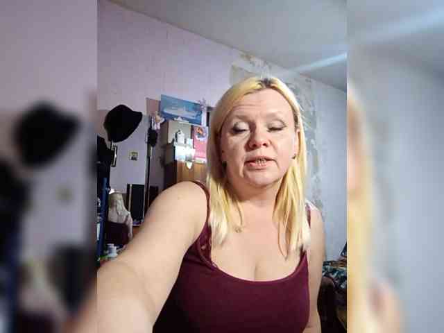 -WhiteQueen- webcam
