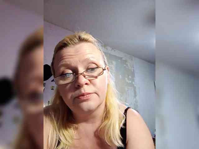 -WhiteQueen- webcam